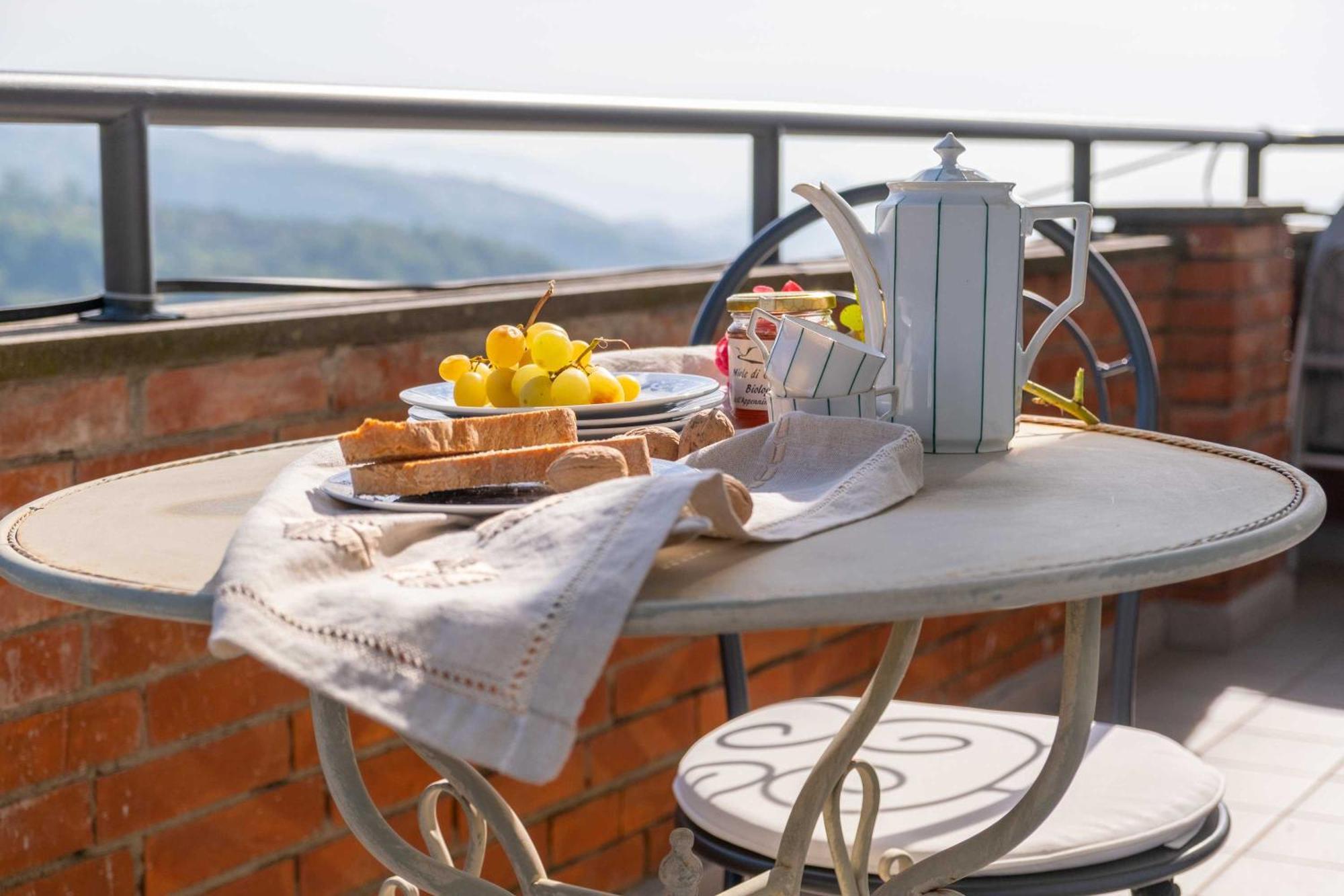 Agriturismo Irto Colle Massa e Cozzile Luaran gambar